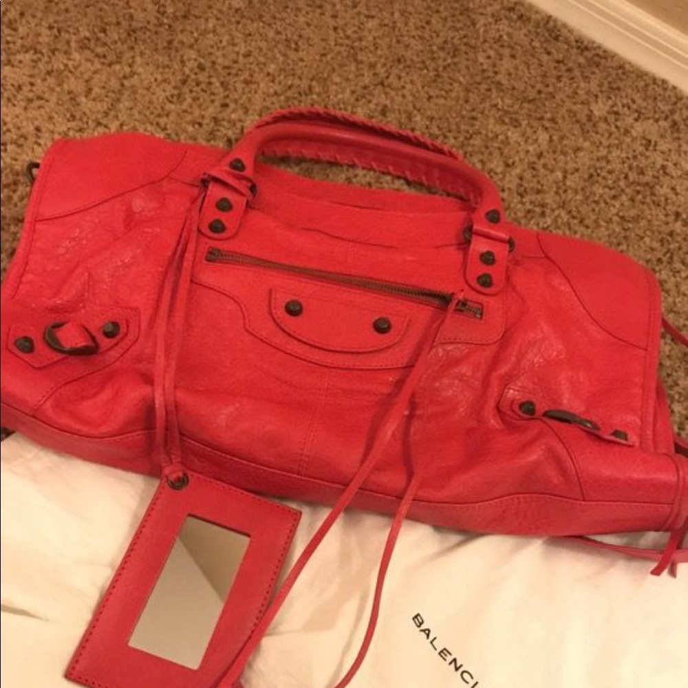 Rose Balenciaga Giant 12 Brass City